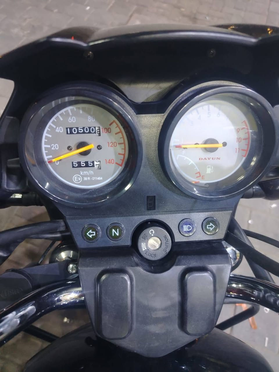 ***********
1800
