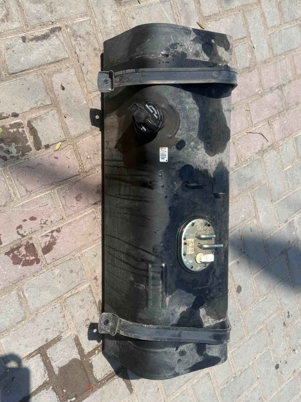 السلام عليكم
خزان كاز كيا فحل ٢٠٢٦ بلادي ابو ل٦٠ لتر   
لمكان بغداد مدينه الصدر 
رقم ***********
السعر ١٠٠ وبي مجال
