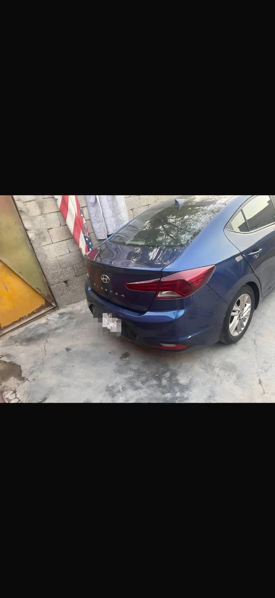 ياالله سلام عليكم اخوان
سياره التنرا موديل 2019 للبيع 

حادث امامكم بالصوره وارد امريكي 

رقم جديد انكليزي رقم اربيل 

سياره خير من الله  نص فول 

كير محرك تخم تاير باتري كلة جديد 

السعر 115 وبية مجال 
المكاني بغداد بسماية 

اني مكلف بالنشر الله شاهد 

رقم هاتف صاحب السيارة 

***********
