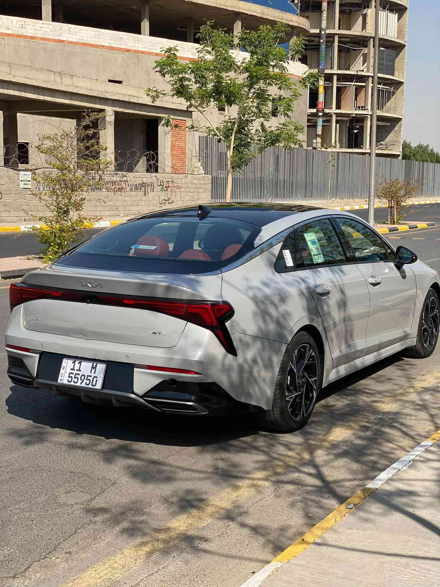 🚘🔥 كيا كي 5 2025 GT LINE | فول مواصفات
لون سمنتي  | داخل أحمر جلد ❤️

✅ حساسات أمامية وخلفية
✅ رادار أمامي وخلفي
✅ ليزر للعدسات + LED
✅ تدفئة ستيرن
✅ هاند بريك كهربائي
✅ مقاعد تدفئة
✅ كرسي كهربائي
✅ تشغيل عن بُعد
✅ وضعيات قيادة
✅ قير 8 نمر
✅ محرك 2500/طبيعي
✅ ماشية 20الف 

🛠️ حادثة فقط بنيد و قبق جنطه وجاملغ خلفي بدون دواخل

       سعر مناسب للاستفسار خاص

📍 عنوان السيارة بغداد الحرية /رقم بغداد — تحويل ثاني يوم

📞 للاستفسار: [***********]
💥 سونار موجود
