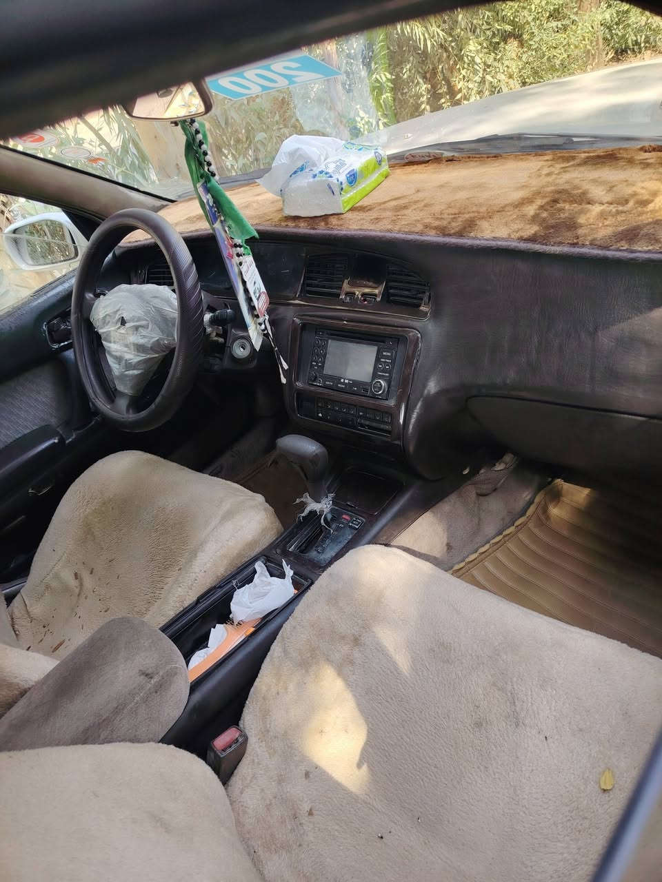 السلام عليكم سيارة بطه منفصل 93باسمي كير محرك تبريد اصوليات كله مكفول السعر 65 وبيه مجال بسيط العنوان كربلاء طوريج للاتصال ***********مامتواجد على الفيس فقط إتصال
