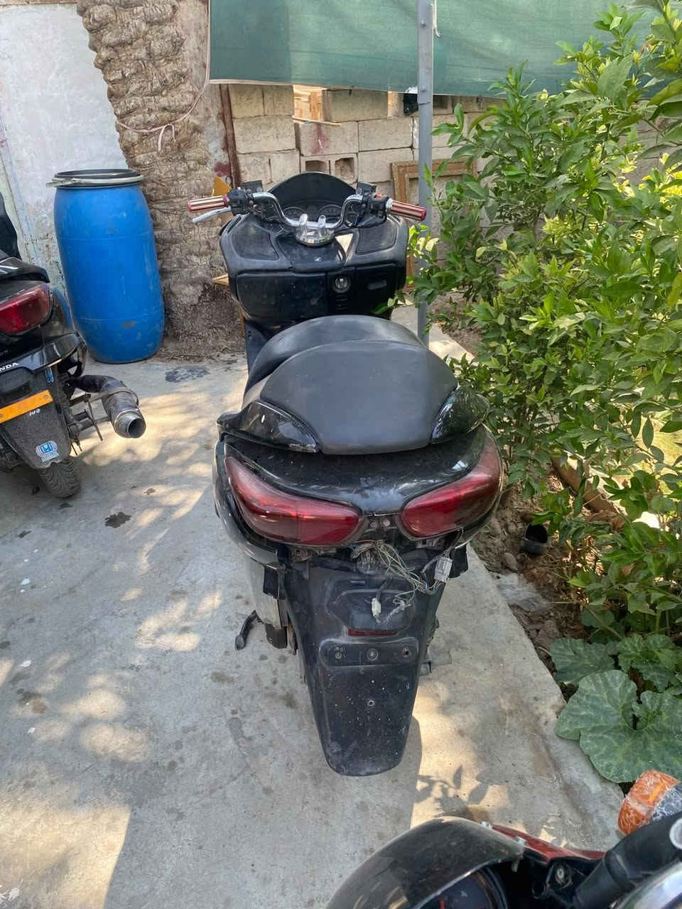 فورزه 0.8 عميه بلاد الدراجه تخبل شلعه معدل حماوه جوه النص رونه واحد ونص ثابت الدراجه كامله مكمله كهربائيات كله شغاله مابيه اي نقص السعر ٥٥٠ وبيه مجال بسيط مكاني ديالى بعقوبه تقاطع القدس ***********
