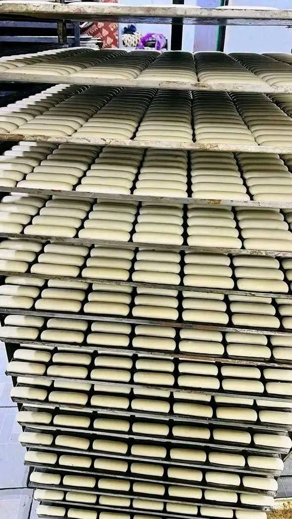 كعك أبو الدهن • جملة فقط • مخبوز يومياً
