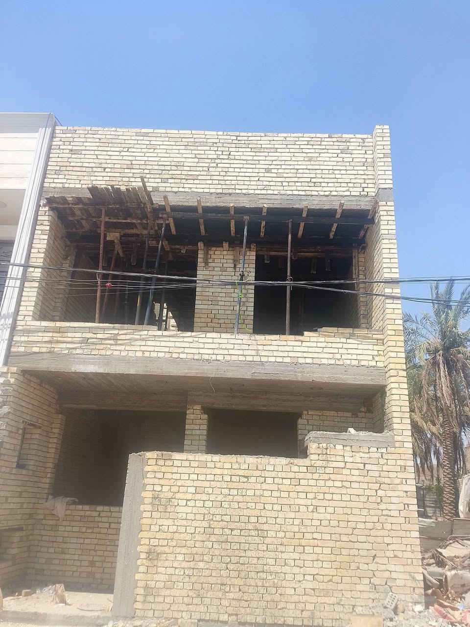 سلام عليكم ورحمه الله وبركاته خلفه ابنه طابوك بلوك درجه اولى متفرغ حالين بغداد تصل تدلل***********
