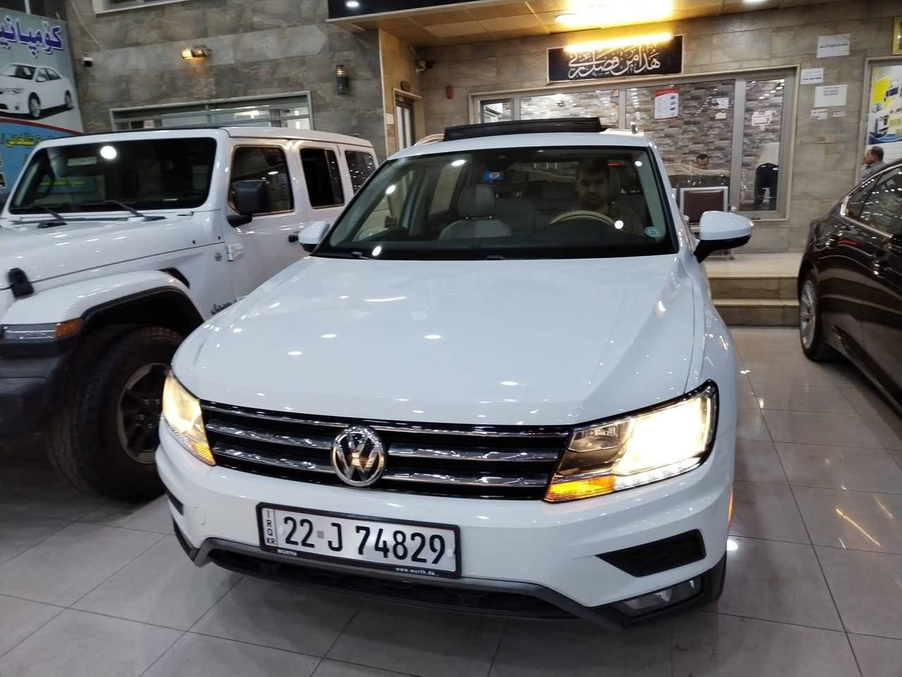 فولكس واكن تيكوان موديل 2020 

عدد المقاعد (  7  )

عداد المسافة : 80  ml

حجم المحرك : 2.0L TURBO ( 4 سلندر 

المواصفات :sel  
فول بانوراما 

كيج الكتروني 
 ابواب بصمة
بصمة تشغيل 
تشغيل عن بعد (Remote Start)
شاشة دشبول ديجيتال
شحن وايرليس
كاميرة
‏‎تحديد سرعة
اوتو ستارت Auto Start
اوتو ستوب Auto Stop‎
رادار جانبي  (نقاط عمياء)
رادار خلفي (التحذير من الاصطدام)
حساسات امامي
حساسات جانبي 
حساسات خلفي 
نظام : Eco
نظام : Normal 
نظام : Sport
كشنات جلد
كشنات كهربائي
كشنات دفئة
تبريد لمس
تبريد مركزي 
لايتات ليد عدسة زينون بيلادي
بكلايتات ليد بيلادي 
ويل كروم
بعد هواي مواصفات… رقم اربيل بااسمي 
العنوان  دهوك / عقرة
‏‎للاستفسار اكثر الاتصال علی هذا الرقم 
***********
***********
