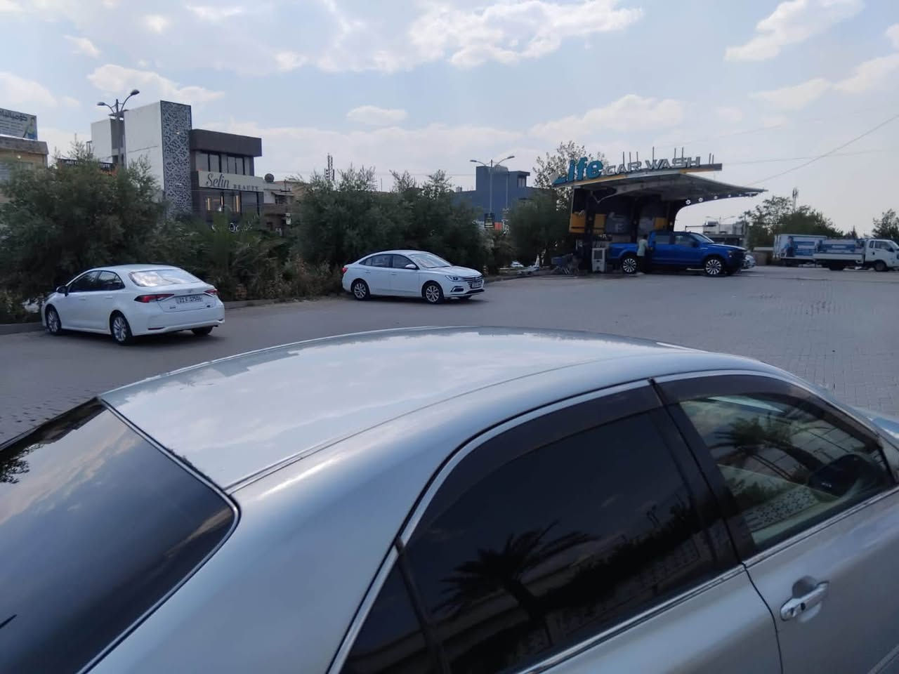 سڵاوهاوڕێیان شاهینە ١٨٢ بڕاوە
ناوزە رد ٢ دووگمە کامل مە سرەف 
گێڕو مە کینە بە شەرت
سەقف وحیزام بەشە رت 
٤٨ گە ڵاو مەجال
لە سلێمانیم
***********
