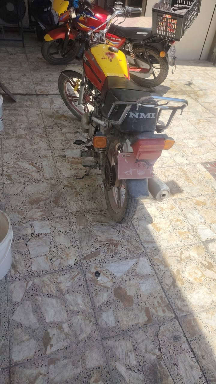 سلام عليكم دراجه البيع نتصل وبيك خير ودلال ***********
