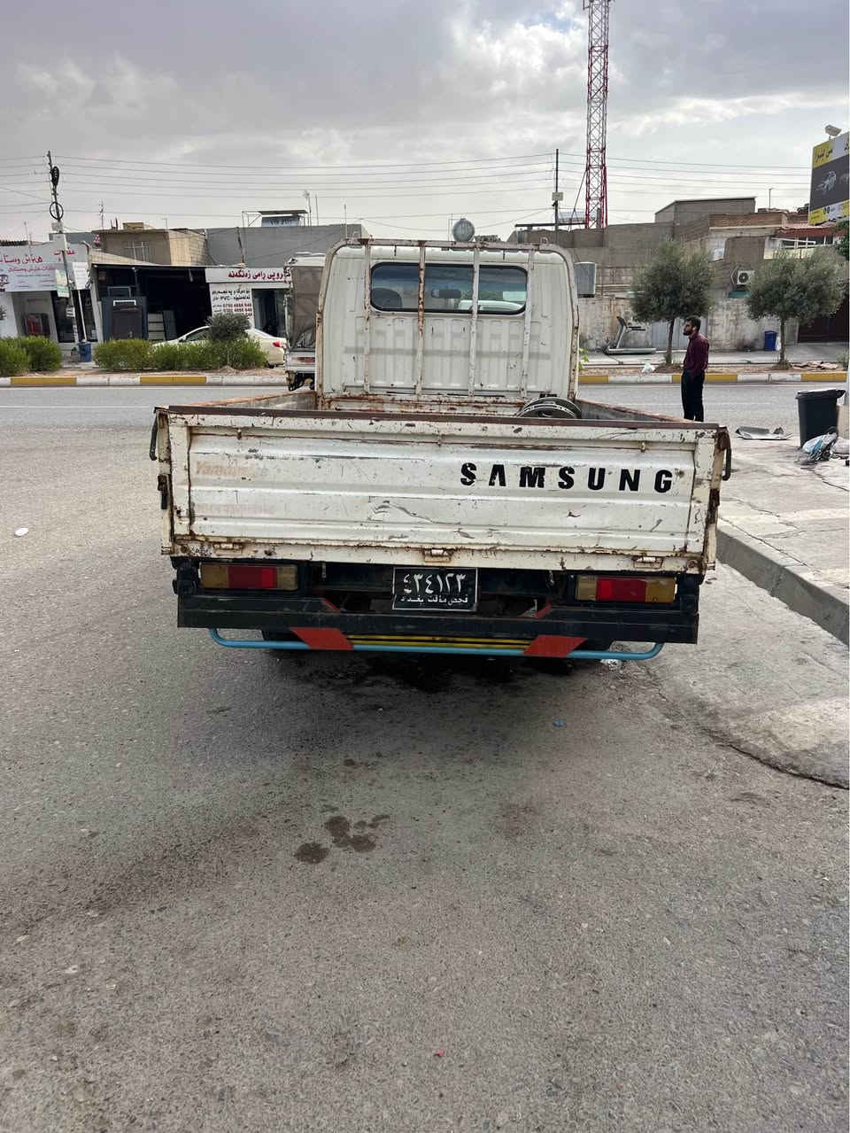 موديل ٢٠٠٠ • جير عادي • أربيل