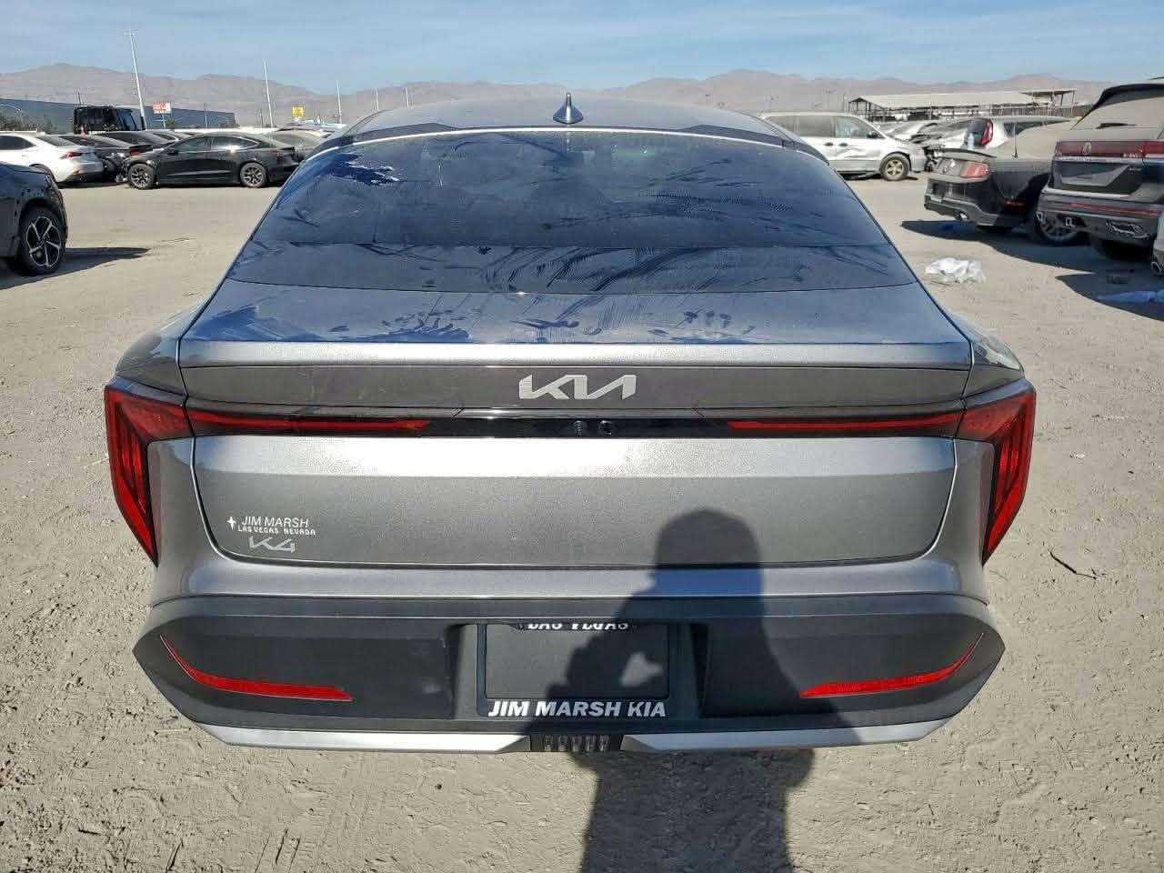 السلام عليكم
K4
2025موديل 
ماشية 4000mi 
بعدها زيرو دخول جديد قبل 8 ايام من دخلت حالين يم سمكري باجر استلمها سيارة بدون تبديل كلها ليبل واحد البنيد نفسه تعمر  
سيارة بسمي تحويل ثاني يوم 
مكاني بغداد الكاظمية 
***********

نص مكتوب في الصور:
- الكرادة
- شارع 52، بغداد،
- 97868255X
- 19788255