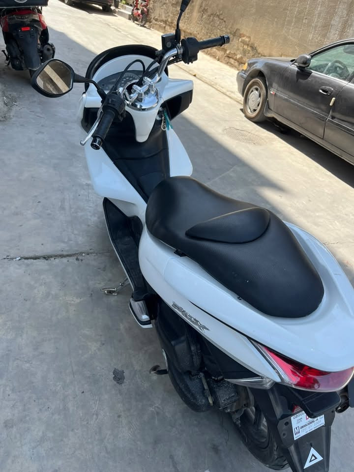 pcx جيل اول 
مكفوله اي نقص مابيها 
نكره سلف 
المكان بعقوبه
***********
