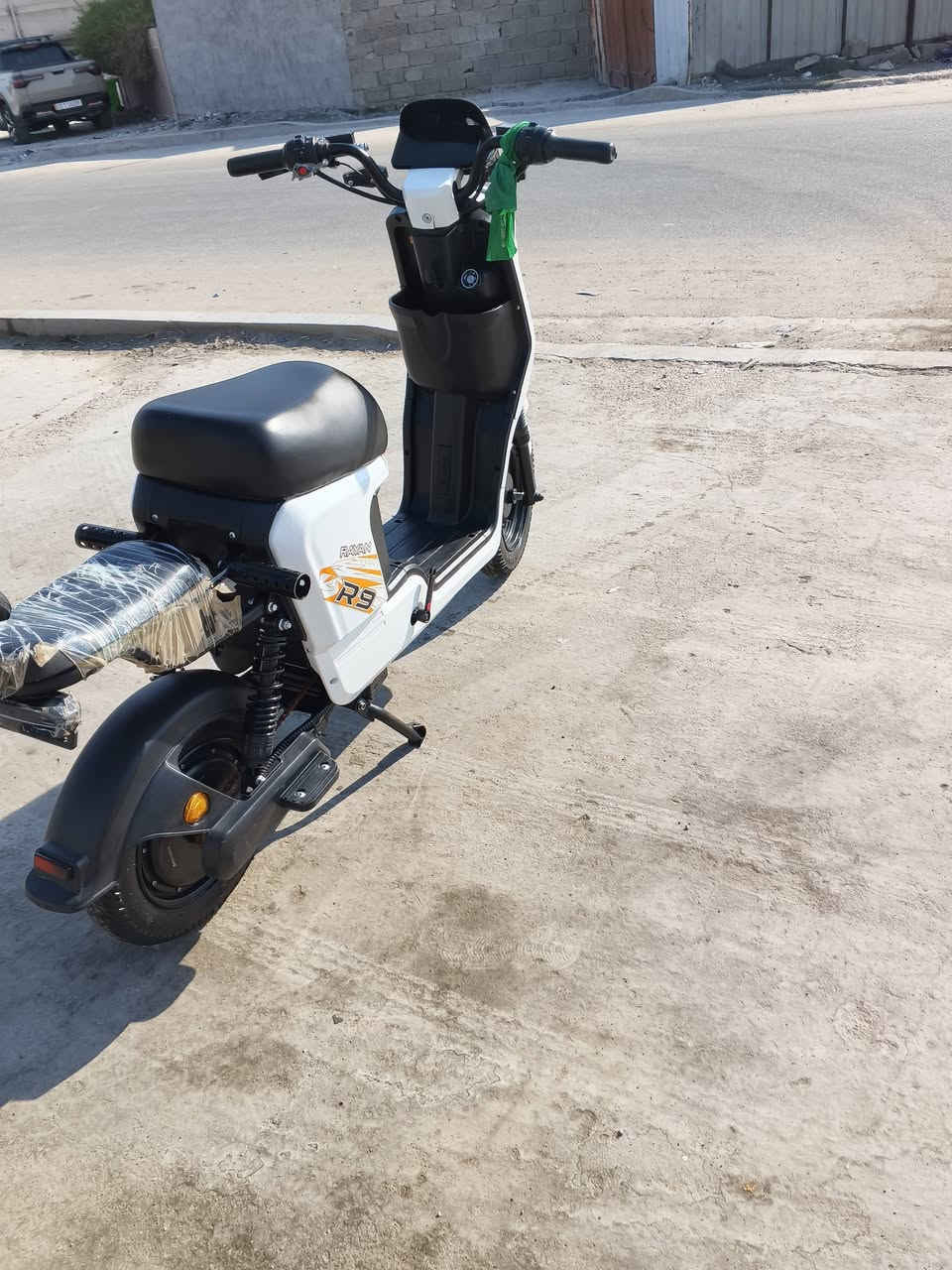دراجه شحن للبيع كفاله بطاريات جدد
*********** السعر600

