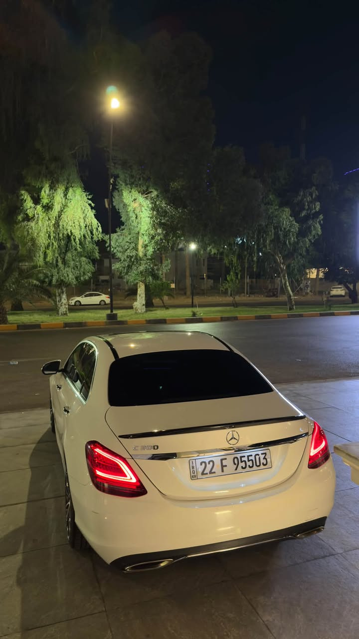 مرسيدس c300 2021
فقط دعاميات مبدلة 
بدون تبديل وبدون حادث 
مواصفات السيارة معروفة 
عنوان بغداد الكاظمية 
***********
