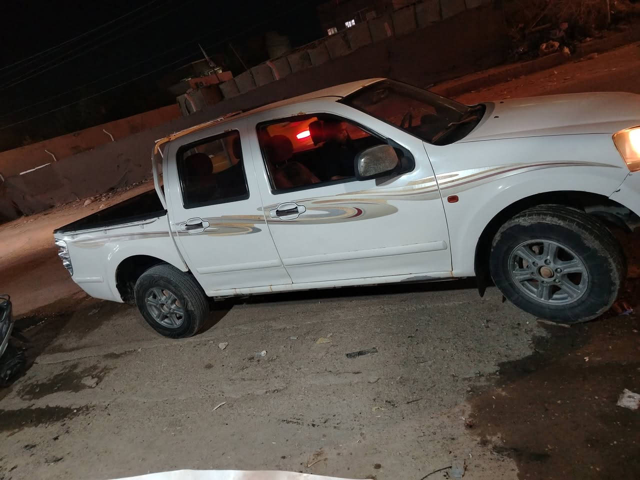 كريت ويل ١٣للبيع بسمي ماعايزه برغي سنويه لل٢٧
تحويل ثاني يوم *********** سياره خير من الله
