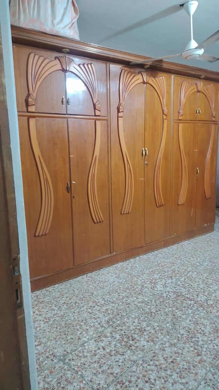 كنتور صاج سعره 350الف
مكاني جميله الثانيه
رقم التليفون ***********
