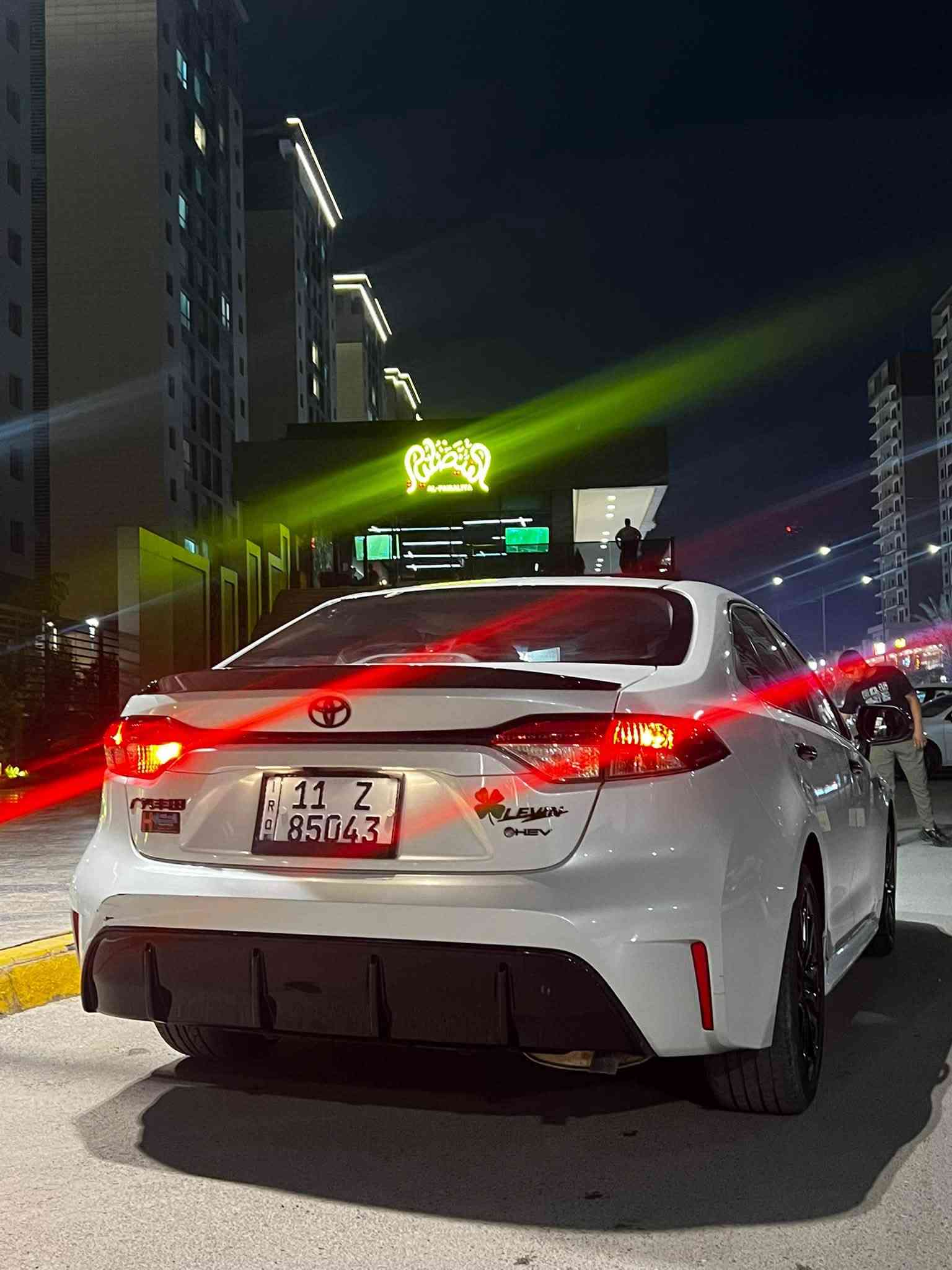 كورلا اس • هايبرد 1800 • فتحة سقف