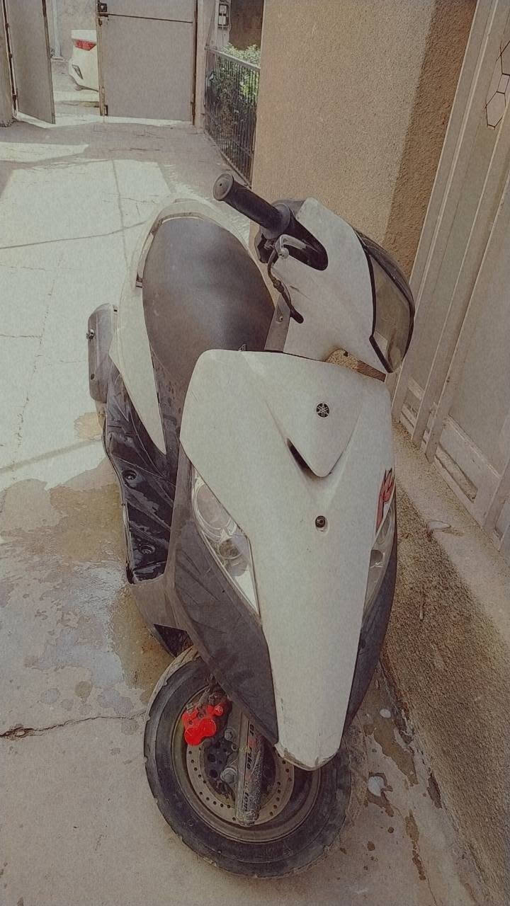 السلام عليكم دراجه ثعلب للبيع جديده مال بيت كلشي بيها شغال أي نقص مابيها استعمال قليل بغداد المشتل السعر ٥٠٠ رقم هاتف ***********
