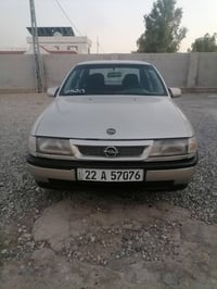 فيكترا • ١٩٩٠ • جير عادي