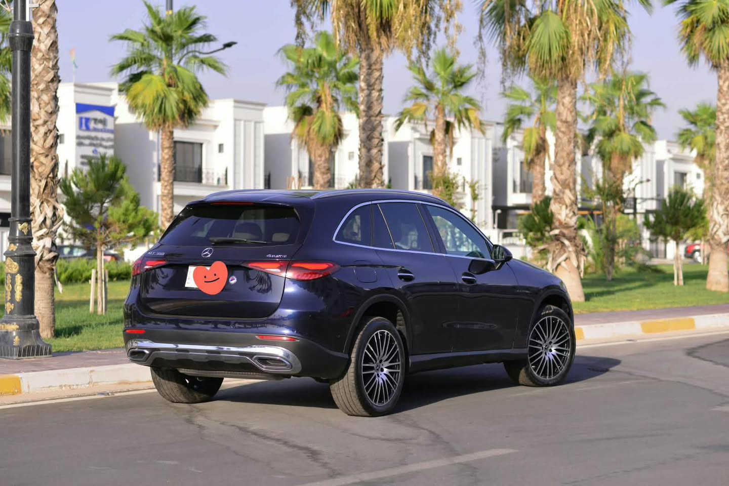 Mersedes Benz GLC 300
2024
 فول مواصفات 
ماشية ٦ ميل 
داخل ابيض
بانوراما 
4matic

بدون ضرر دواخل
بدون ضرر ايرباك

٢ قطعة صبغ

W1NKM4HB7RF174709

39500 $

أربيل
*********** واتساب
*********** أربيل, العراق
