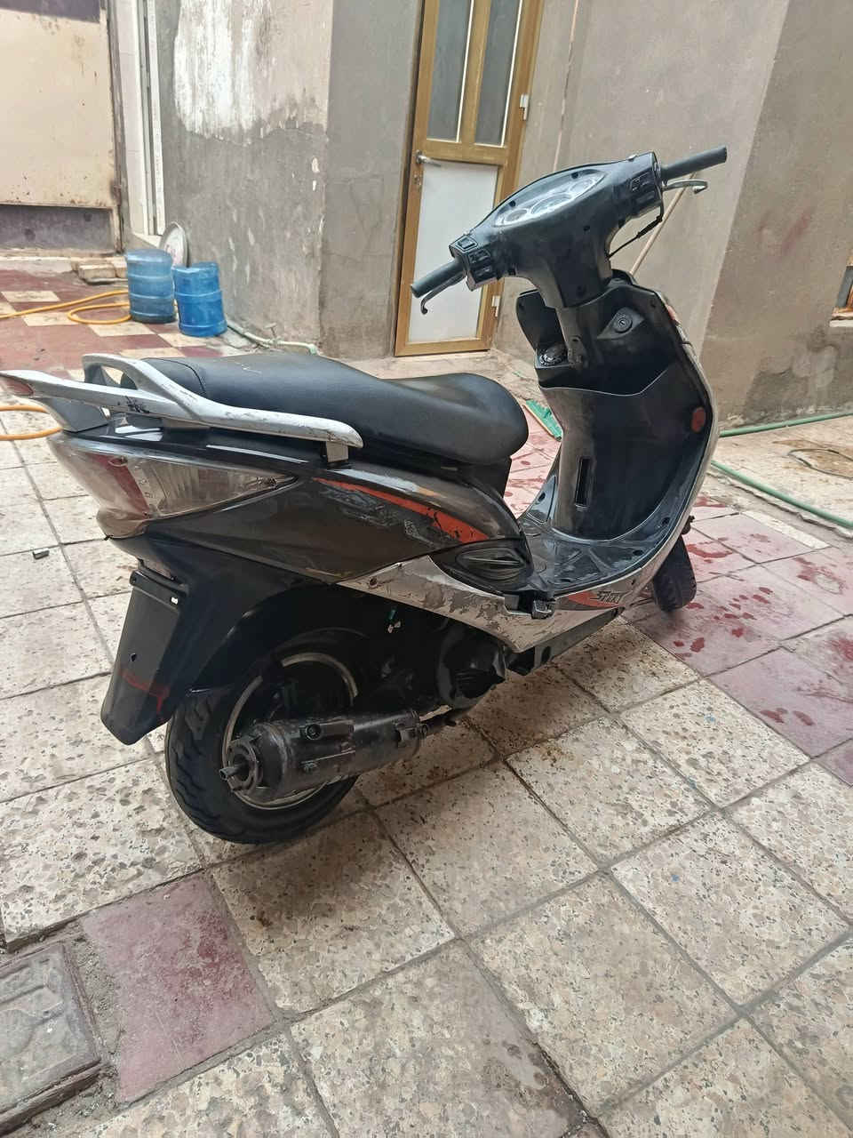 سلام ، كامكو جي 4 كامله شغاله نكره سلف كهربائيات تحكمات كلهه كامله صوت المحرك ناعم  ما ناقصها اي شي للبيع بسعر 350  
مكاني ديوانيه 
شارع الوكفه فلكة العلماء
رقمي ***********
