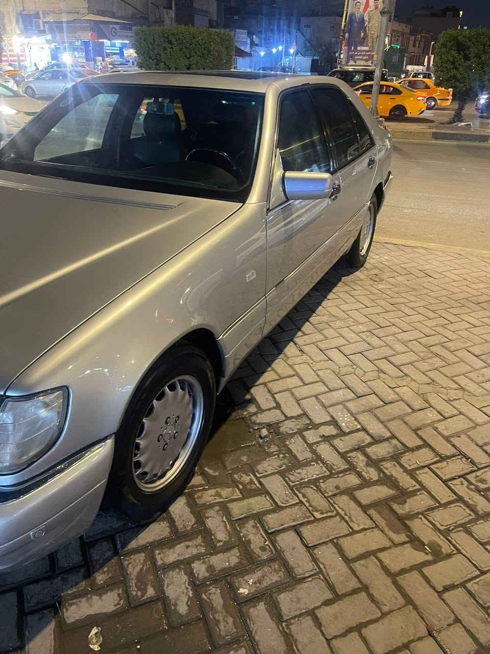 سياره مرسيدس شبح 1994s320السياره بيع معجوان مصبوغه عام جماليه محرك خراطيم بلادي تحكم كشنات كل الوضعيات كامره خلفيه شاشه واندوز محرك 6سلندر خراطيم بلادي سياره مكانها بغداد رقم مميز السعر 100بيهه مجال  الرقم ***********
