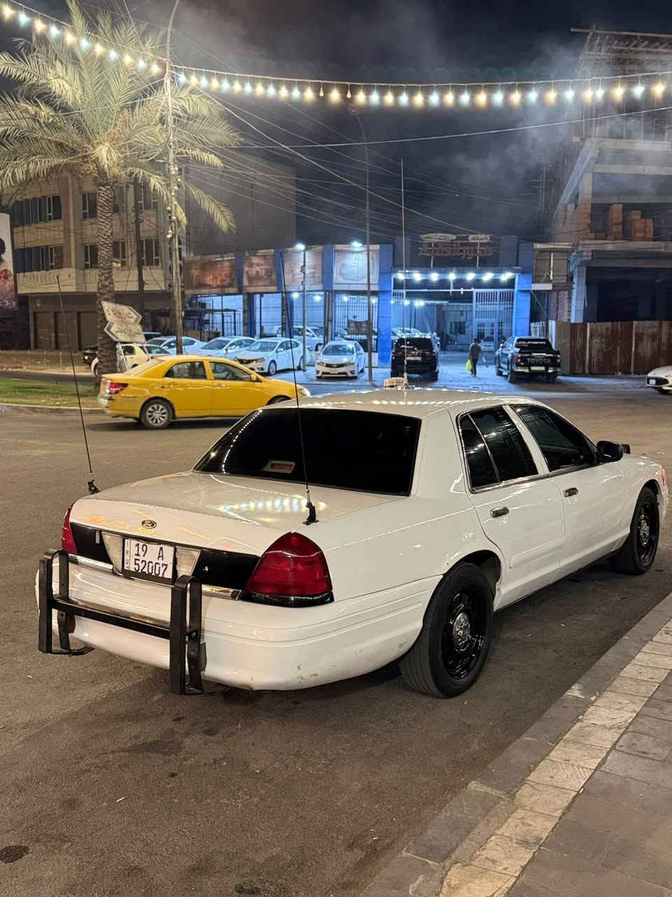للبيع فقط 
فورد كراون فكتوريا بوليسي 
موديل ٢٠٠٧
رقم العجله ٢٠٠٧ _٥ كربلاء ((رقم مميز))
 سياره صدر كارتون تخم تاير  كلشي جديد بيهه نقص فقط تبريد ولاستك محرك سنويه جديده عنواني الكراده شارع ٦٢ 
سعر العجله ٧٠ ورقه 
رقمي *********** اتصال فقط
