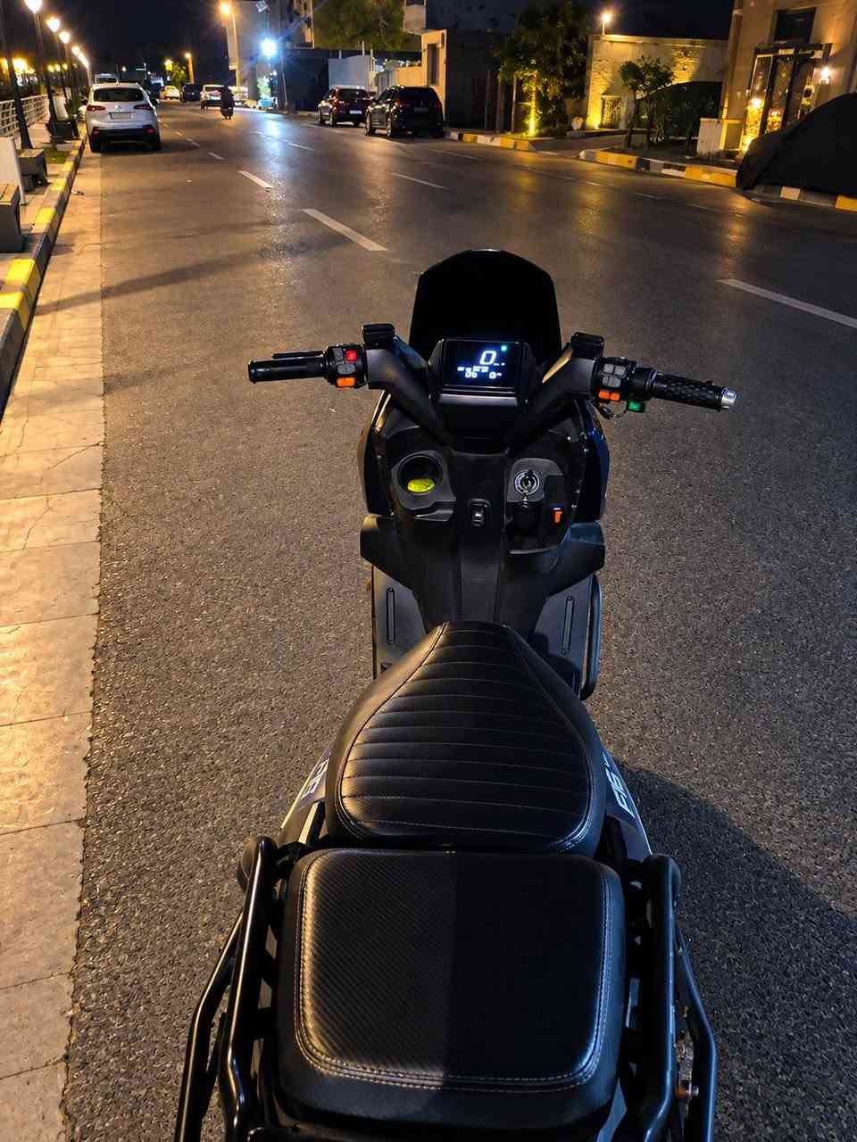 سلام عليكم دراجه للبيع ( مستعجل )
♦️اسم الدراجه : دايوان F16 MAX
♦️نوع البطاريه ليثيوم
♦️ سرعه 100 كم
♦️تايرات جوبلس
♦️تمشيك 100 كم
♦️نظام ضد الماء
♦️نظام R بك 
♦️نظام MB3
♦️مثبت سرعة + دبل إشارة 
♦️لايت لد + رماش بومه
  
     & ملاحظة  
 1_  ( دراجه مستعمله 4 أشهر فقط )
   
2_ ( كفرات دراجه تعبانه فقط ) + انته تفحص بيدك و تشوف 
 
📍
عنوان : ( بغداد الاعظميه سبع ابكار )
  
 ☎️ 
هاتف :    ***********  👈🏻 يوجد واتساب 
 
💸
السعر : خاص ⚠️
