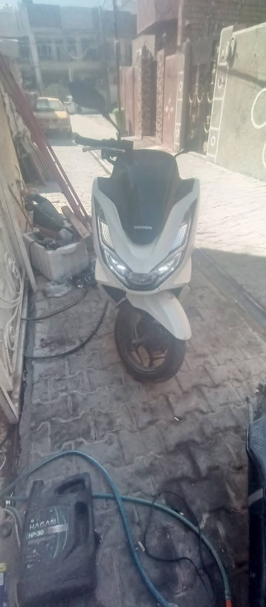 السلام عليكم بي سي اكس جيل رابع كوري اوراق موجوده بيهه صوت خفيف بل محرك ناس تكول زنجيل ناس تكول بستم السعر13العنوان بغدادالكريعات ***********
