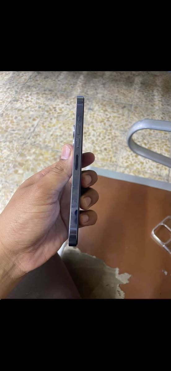 ١٣بروم ماكس ذاكر٢٦٥ جاهز وتر بروف بطارية٧٨ جهاز شخط مابي امريكيM *********** سعر ٦٨٠
