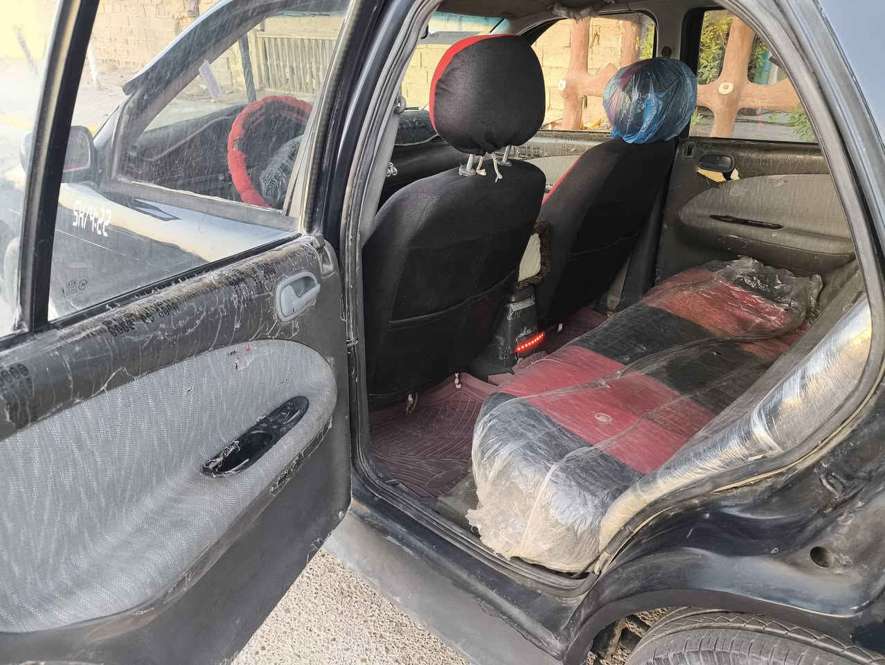 كيا سيفيا موديل 95 للبيع اومراوس السياره جاهزه من كلشي كير محرك خير من الله كهربائيات شاشه لمس سماعات منضومه تبريد جاهزة كمبريسر شغال عوزها بس غاز السياره مصبوغه بدون ضربه السعر 30 وبيها مجال اي استفسار اتصل ***********
