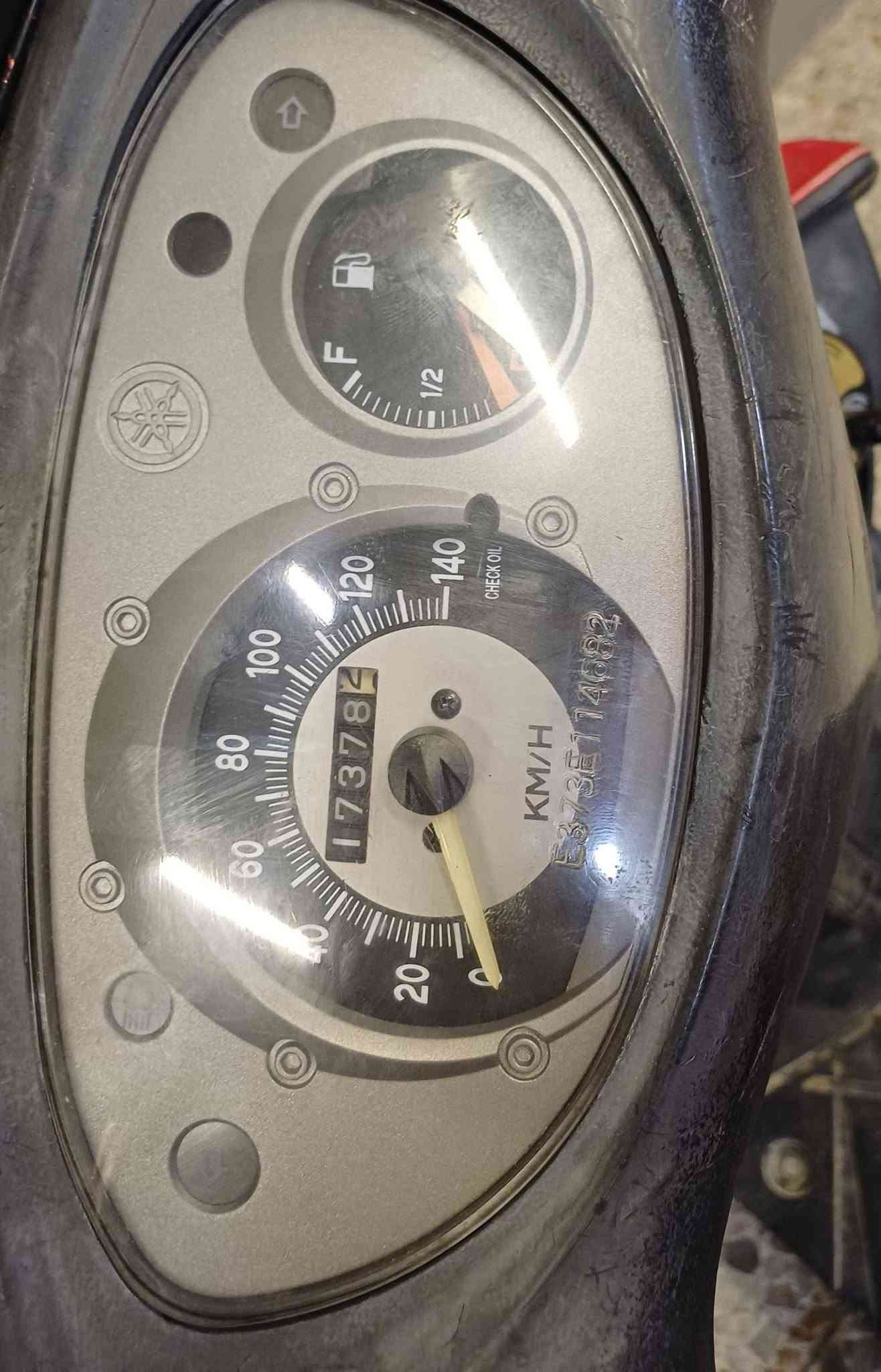 سلام عليكم للبيع ماكس ثعلب سرعته 140 بيه شلعه معدل سلف وهندر مكيته بلاديه السعر ٣٥٠ قفل قفل السكن طالبيه شراي يخابرني ***********

