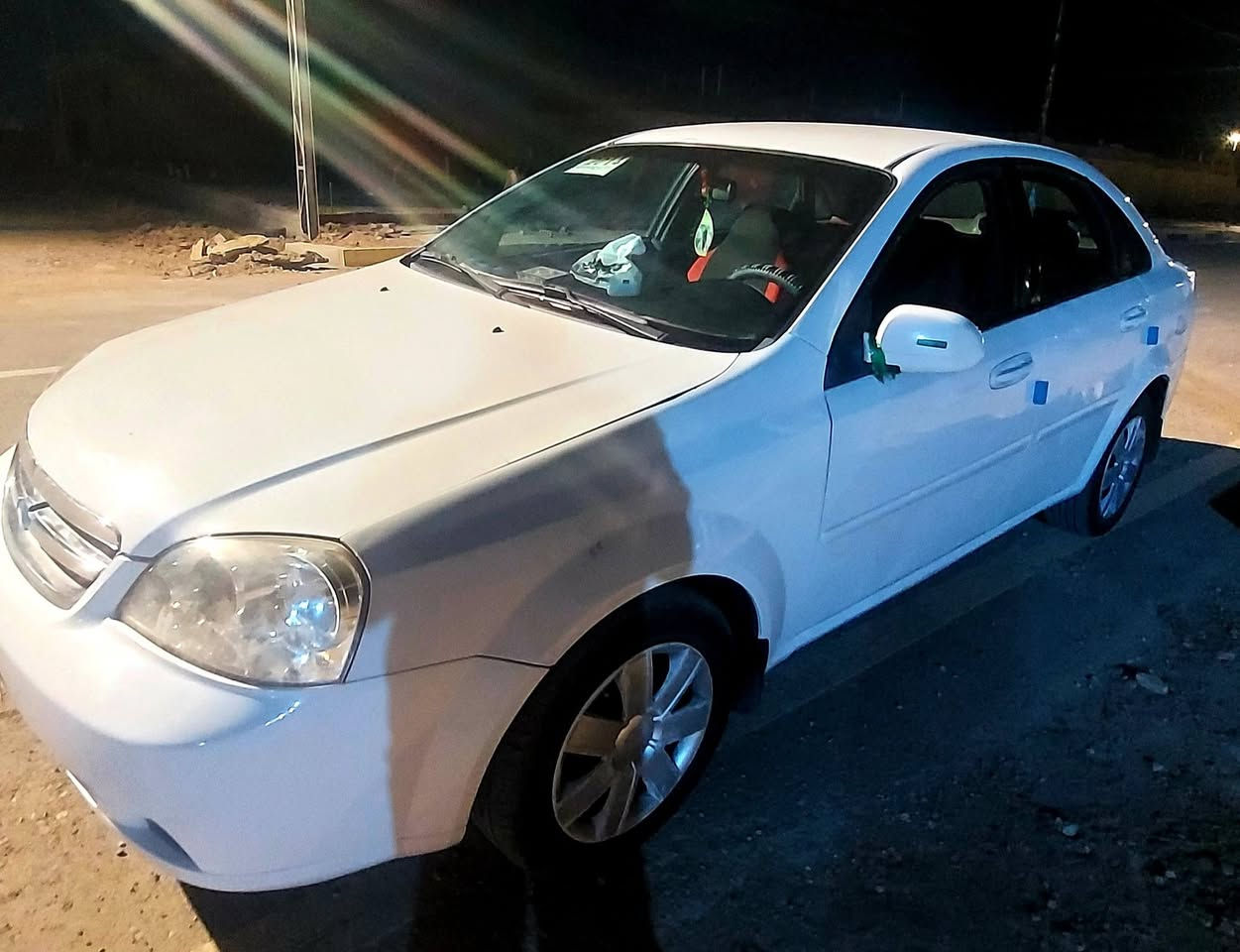🚗 للبيع سيارة أوبترا اوتماتيك موديل 2014 / السعر 75 ورقة وبيها مجال 

📍 الرقم: واسط والعنوان مركز قضاء العزيزية / الشارع العام طريق كوت - بغداد

📅 السنوية: لحد 27 والتحويل ثاني يوم
⚙️ المكينة والكير: مكفولات
🔧 الحدادية: جيدة

❄️ التبريد: ثلج
✨ حالة السيارة: ما بيها اي نقص ولا توجد غرامات
🎨 الصبغ: بيها رشات صبغ، بدون ضربة
📸 الصور ليلي ونهاري

📞 للاتصال: ***********
