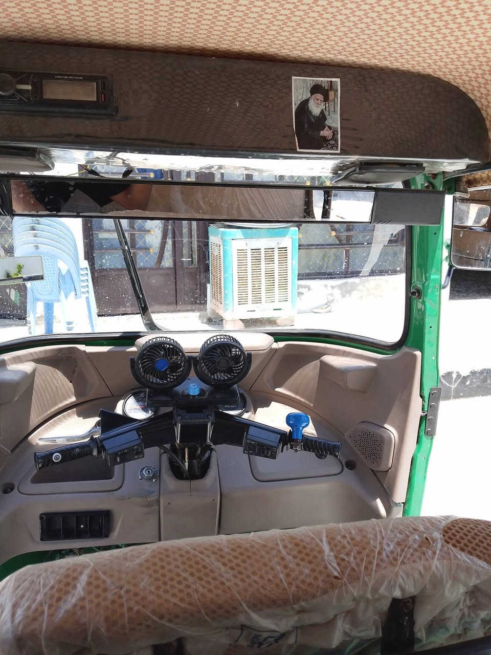 السلام عليكم شباب تكتك موديل 2021 للبيع تكتك خير. من الله مرقمة رقم إنكليزي المكينة مكفولة من تنقيص وتبخير  تكتك بيها بس زنجيل بس اني ابيع مفتوحة تكتك خير من الله كبلل لشارع ما اذب عليها ألف والشراي بي خير ويدلل  
***********@🪐🙋
