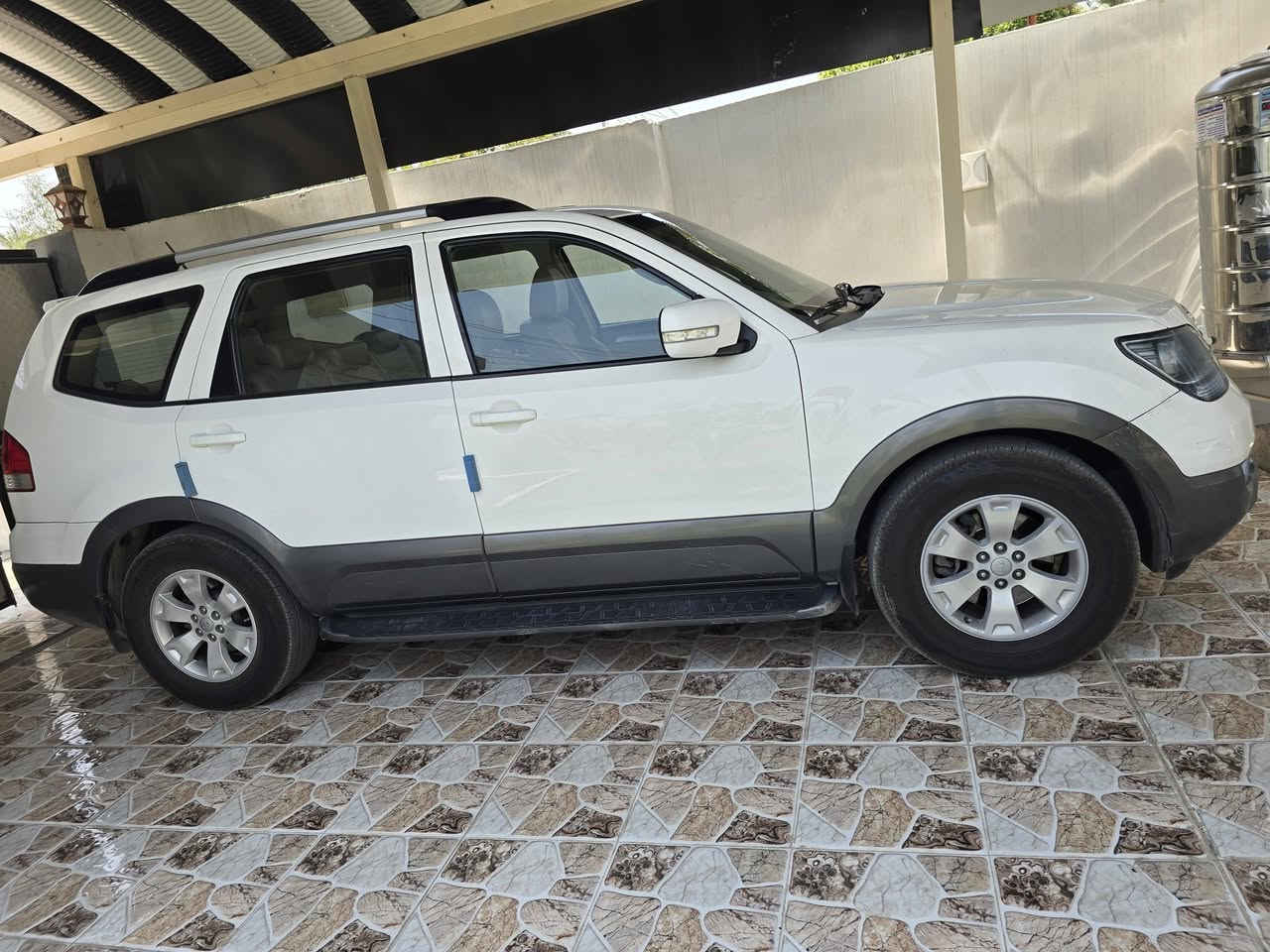 يع مهافي موديل16رقم بغداد دولي بيهه ضبغ باب اوجامرلغ فقط بدون دواخل السعر ١٦٠ بيه مجال ملا حضه ترهم امراوس التواصل رقم التليفون ***********
