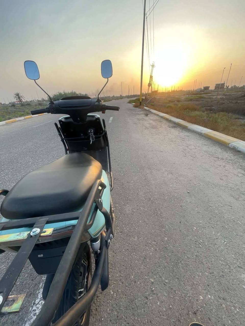 ماتركس مدرع للبيع دراجه شحن كفاله عامه مديل ٢٠٢٣ ٧٢v١٢٠٠w بطاريات ٧ دسك امامي خلفي بصمه تشغيل عن بعد بك خلفي سعر450وبيه مجال بسيط ***********
ملاحظة:دراجه احلا من الصورا
