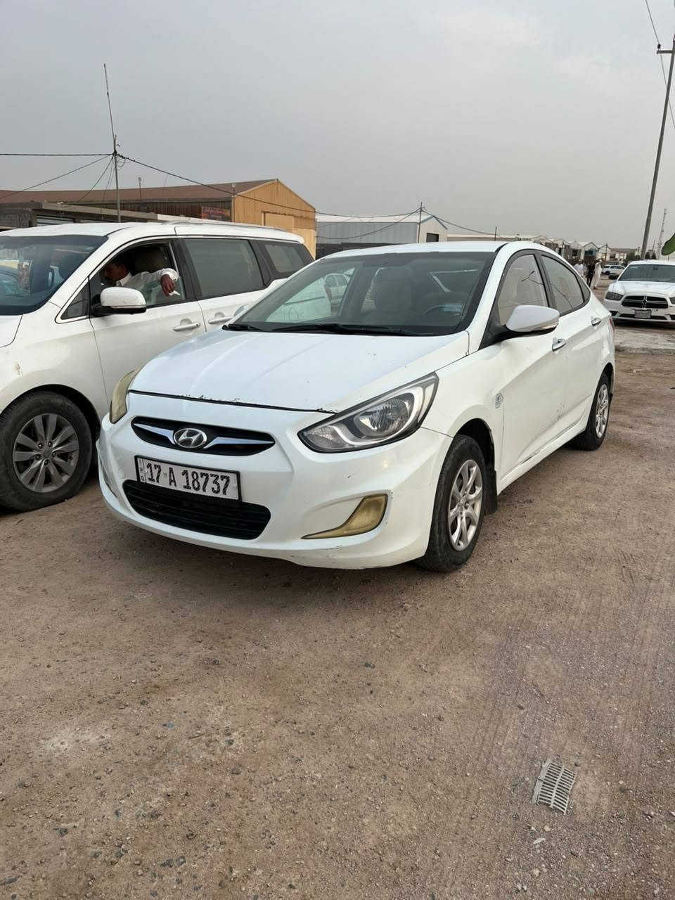 اكسنت 2013
خليجي مبدل بيها جاملغ وبنيد 
سعر 73(مجال بسيط) سنوية جديدة ل2031
بسمي مداور ثاني يوم مكينة گير شرط 
***********
