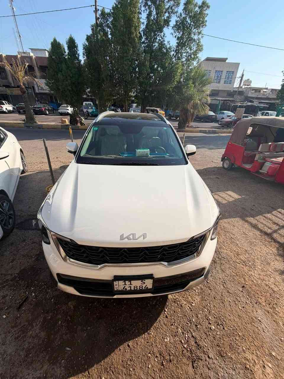 كيا سورنتو 2026
مكفوله من الصبغ والتبديل والبارد 
‎
‎خليجيه
 مكينه 6 سلندر
ماشيه 9000
مرقم بغداد كامل لوحات مثبت + سنويه
:- 
‎بصمه 
تشغيل عن بعد 
شاشه كبيره 
مقعد الامامي كهرباء  
‎صندوق كهرباء 
‎حساس امامي 
حساس خلفي 
‎3 قطع تبريد 
‎7 راكب 
‎تحكم ستيرن 
‎مريات كهرباء 
‎يدات نيكل 
‎شاحن موبايل 
‎بلوجكتر 
‎ويل كروم حجم 20
‏‎
‎***********
