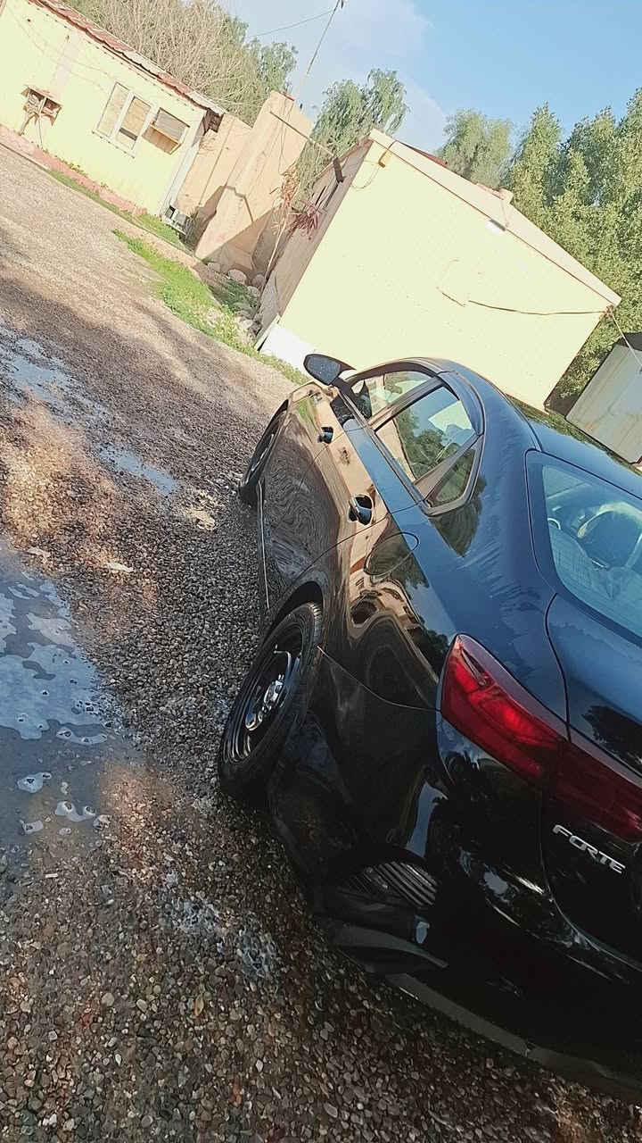 سلام عليكم فورتي ٢٣ بغداد معوقين وكاله عامه   حدثه موضح بل صوره بدون ايرباك سياره مدوشمه كاعيه  كشنات  صندوك وخير من الله  السعر ١٢٥ بي مجال للتواصل موجود عل فيس واتساب ***********
