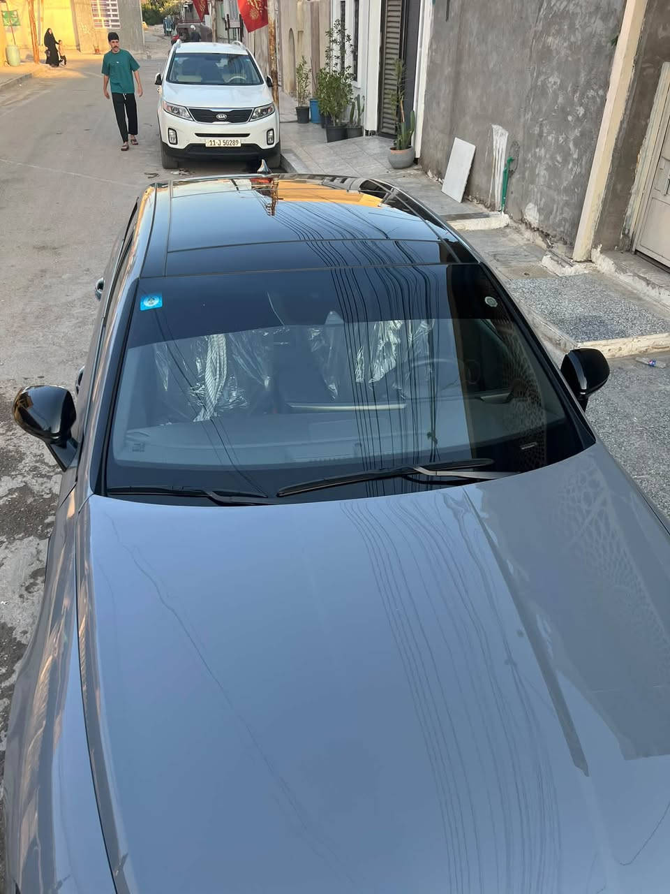 سوناتا 2024 Nline 
المحرك 2500 تيربو 
• بصمه 
• ⁠تشغيل عن بعد
• ⁠بانوراما 
• ⁠كشنات حضن مختوم بعلامه N
• ⁠تدفئة بـالكشنات
• ⁠تحكم كهربائي كشن السائق  
• ⁠أناره داخليه 64 لون بلادي 
• 4 انظمة قياده ⁠(Comfort/Sport+ /SportECO)
• ⁠لون الدشبول مع تغيير المود 
• ⁠سايد برك كهربائي + تراكشن كونترول 
• ⁠منظومة صوت من شركه BOOS 
• ⁠دمام خلفي بلاد تكدر تتحكم بي 
• ⁠نظام تعليق رياضي 
• ⁠فول تحكم ستيرن شفتات 
• ⁠تحديد مسار ونضام الخروج من المسار 
• ⁠كروز سرعه 
• ⁠رادار امامي  
• ⁠حساسات اماميه وجانبيه
• ⁠منظومة زينون 
• ⁠السياره رياضيه و بيها تسارع كلش قوي
• وارد أمريكي وصور الحادث مرفقة بالمنشور
• ⁠حادثه جاملغ امامي صفحة الراكب مبدل اصلي نفس لون كوري والبنيد حافه مالته بارد اثر النقل صار  و بالعراق  الباب الصدر بي من جوه بارد اثر ضربه دراجه وشوي من فوك  اما الباقي كفاله عامه من لغود شواصي ايرباك 
• ⁠السعر 205 قفل شراي خابر ودلل 
• ⁠***********
