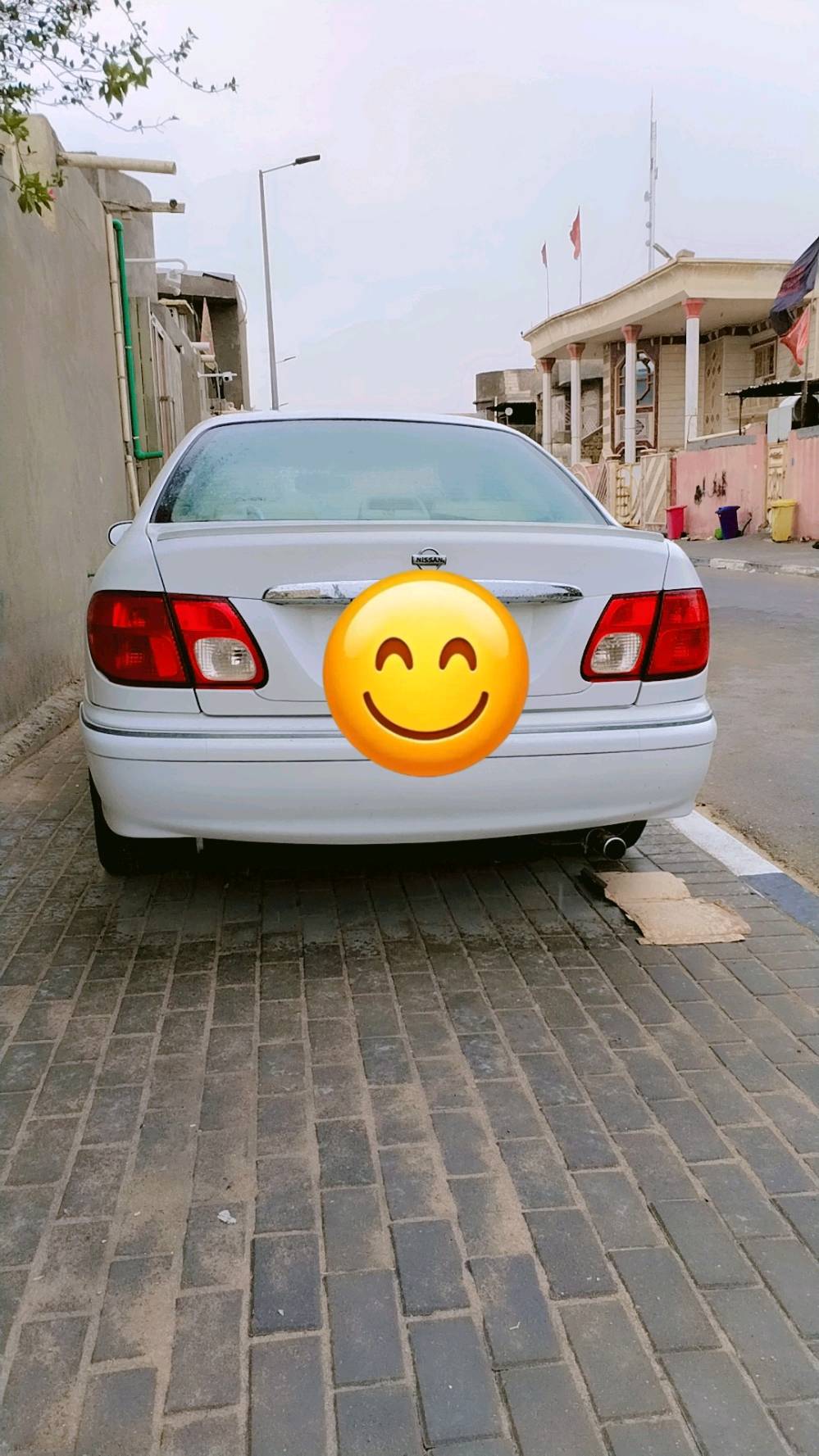 نيسان سني ياباني موديل ٢٠٠١رقم بصره باسمي سنويه ل٢٠٣٠مصبوغه عام جماليه مكفوله كفابه عامه رايده ب70وبيه مجال