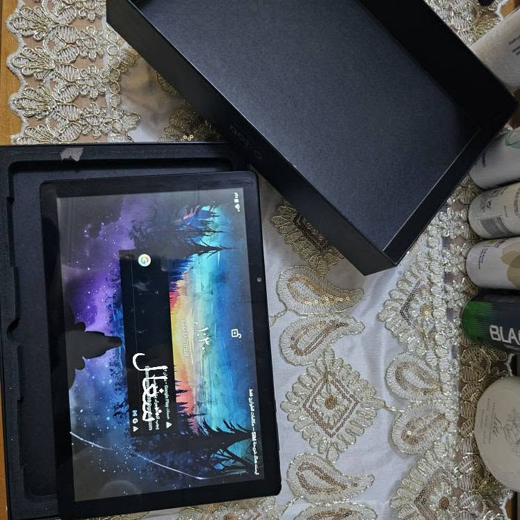 ايباد شغال بس يحتاج تبديل لمس شغال كلشي السعر 30 وبيه مجال اذا تجيني اليوم 
***********
