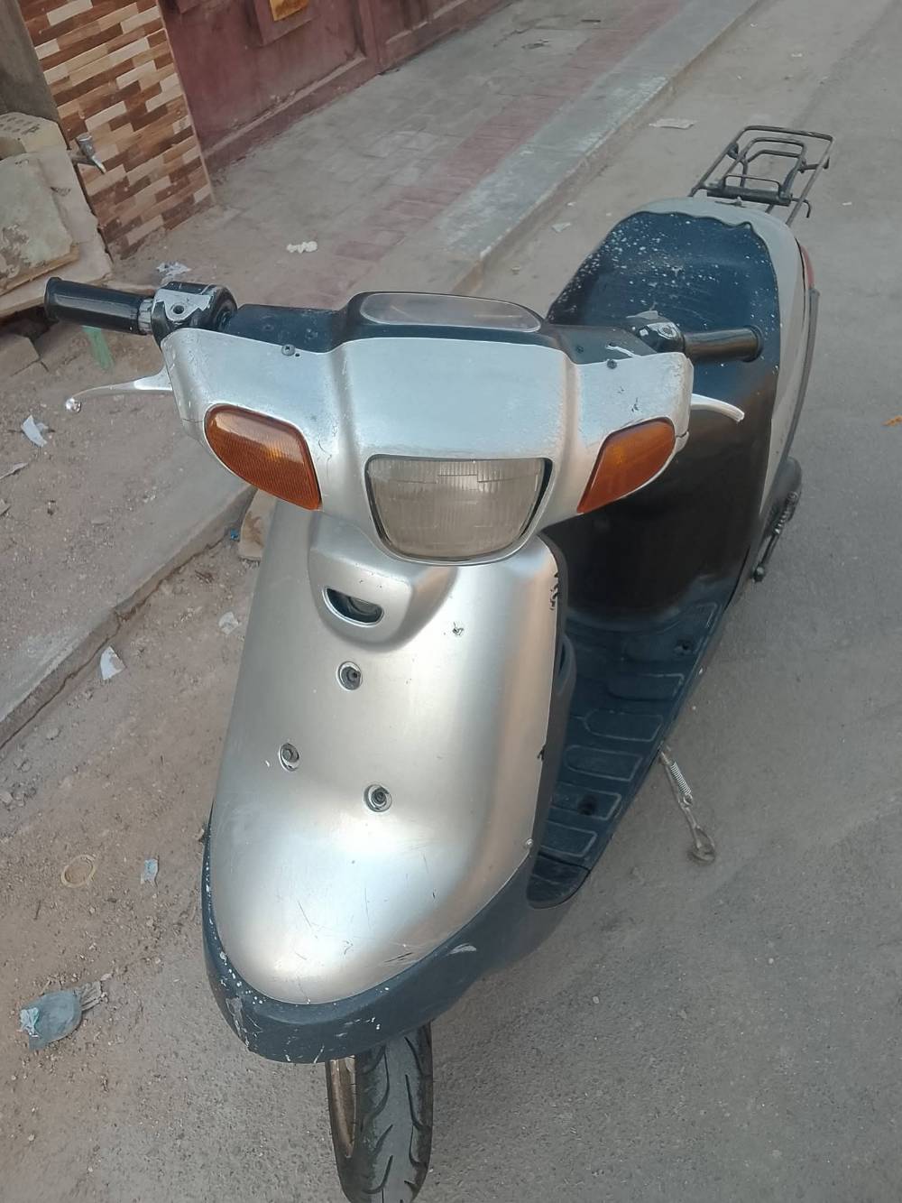 بطه • ٢٠٠٣ • ما بيه وراق
