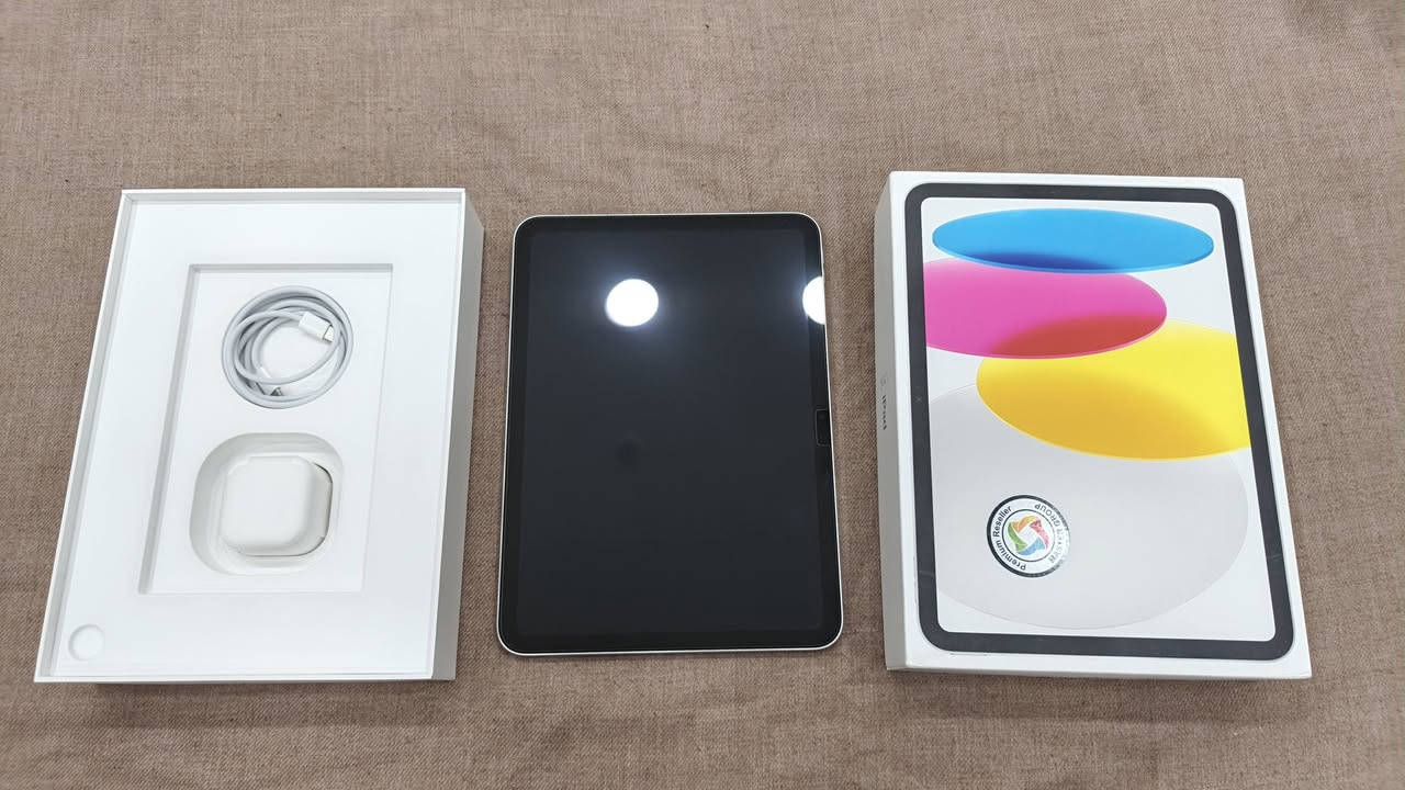 عـــرض مــهــم  🔴 
للــبـيـع ايــبـاد أبـل 11
 IPAD 11 128 G 2025 A16 WIFl WAITE
شتريته تاريخ : 2026/9/4
جديد و بعده بالكارتونه 
كلشي ما بيه بس مجرد فتحت الكارتونه و ما استعملته ابداً 
 شحنته مره وحده فقط. 🔴
=============================
سبب البيع: ما عرفت استخدم نظام الأيفون. 
=============================
السعر : راسلني سعر خاص الأيباد جديد و سعره ارخص من الجديد. انطيك هديه كفر جلاتين عظم قوي  🔴
=============================
رقم التلفون : ***********
العنوان : النجف الأشرف
