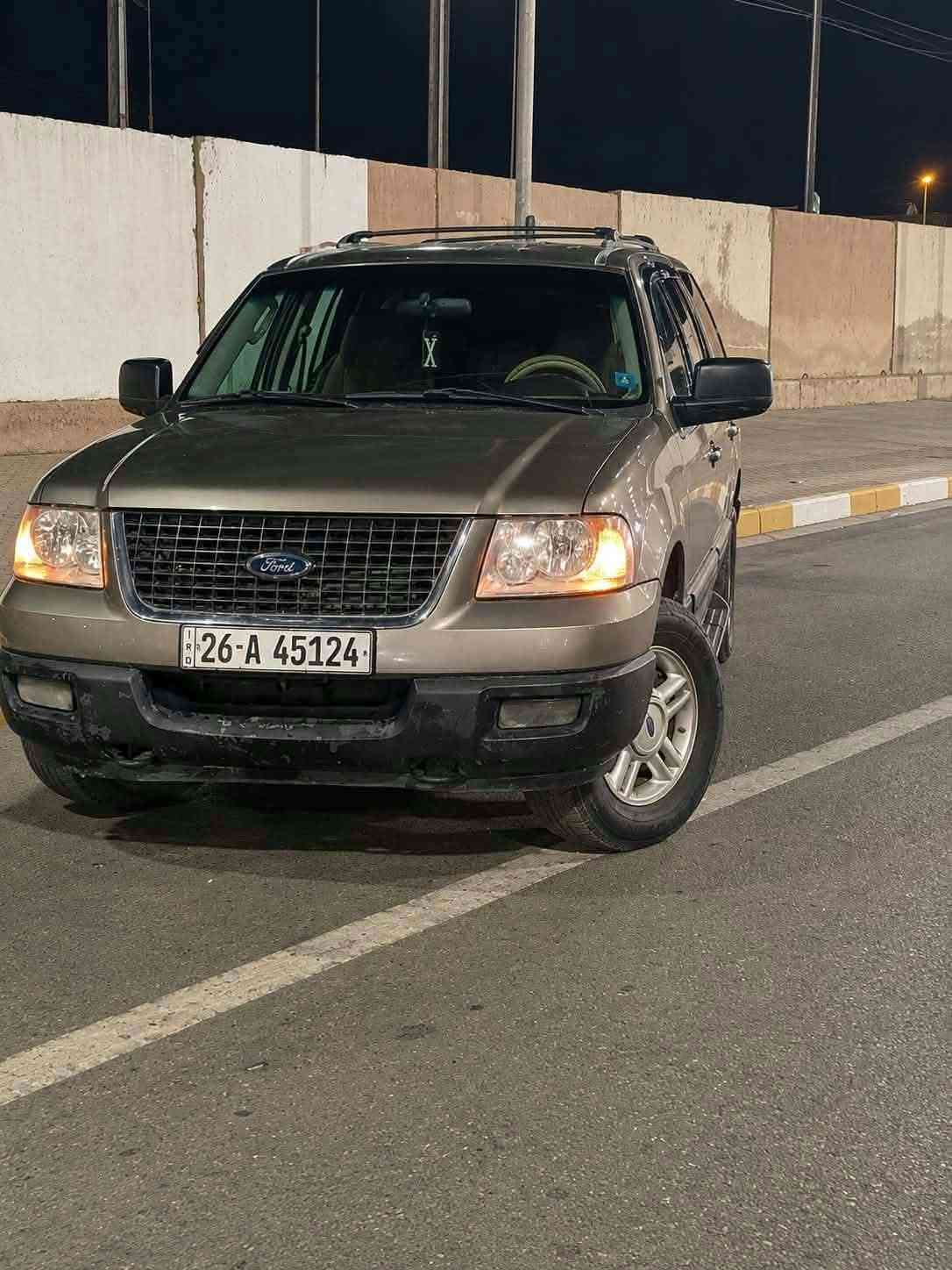 فورد اكسبلورر • ماكو تفاصيل • بلا زحمه