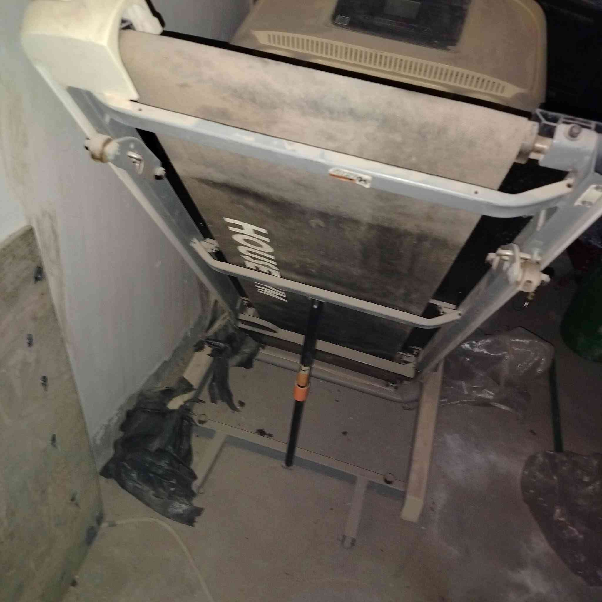 السلام عليكم جهاز جري يحتوي على عصى شناو + حهاز خصر للبيع العطل مالتة الكارت فقط يصلح وين ماجان للبيع المكان ناصرية مركز للاستفسار الاتصال على رقم ***********
