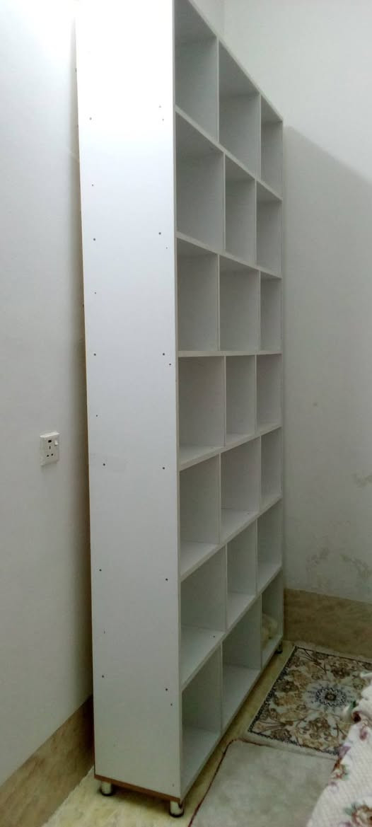 ‎رةفةى دار ... زانيارى تةواو له وينةكانه‎ أربيل, العراق

نص مكتوب في الصور:
- ره فه بو فروشتن .. زور باك و توندو تؤله .. قياسي .. ١٢٥ پاني .. ٢٤٠ به رزي.. شوين هه ولير . نرخي ( ٦٠ ) ومجال .. *********** ..