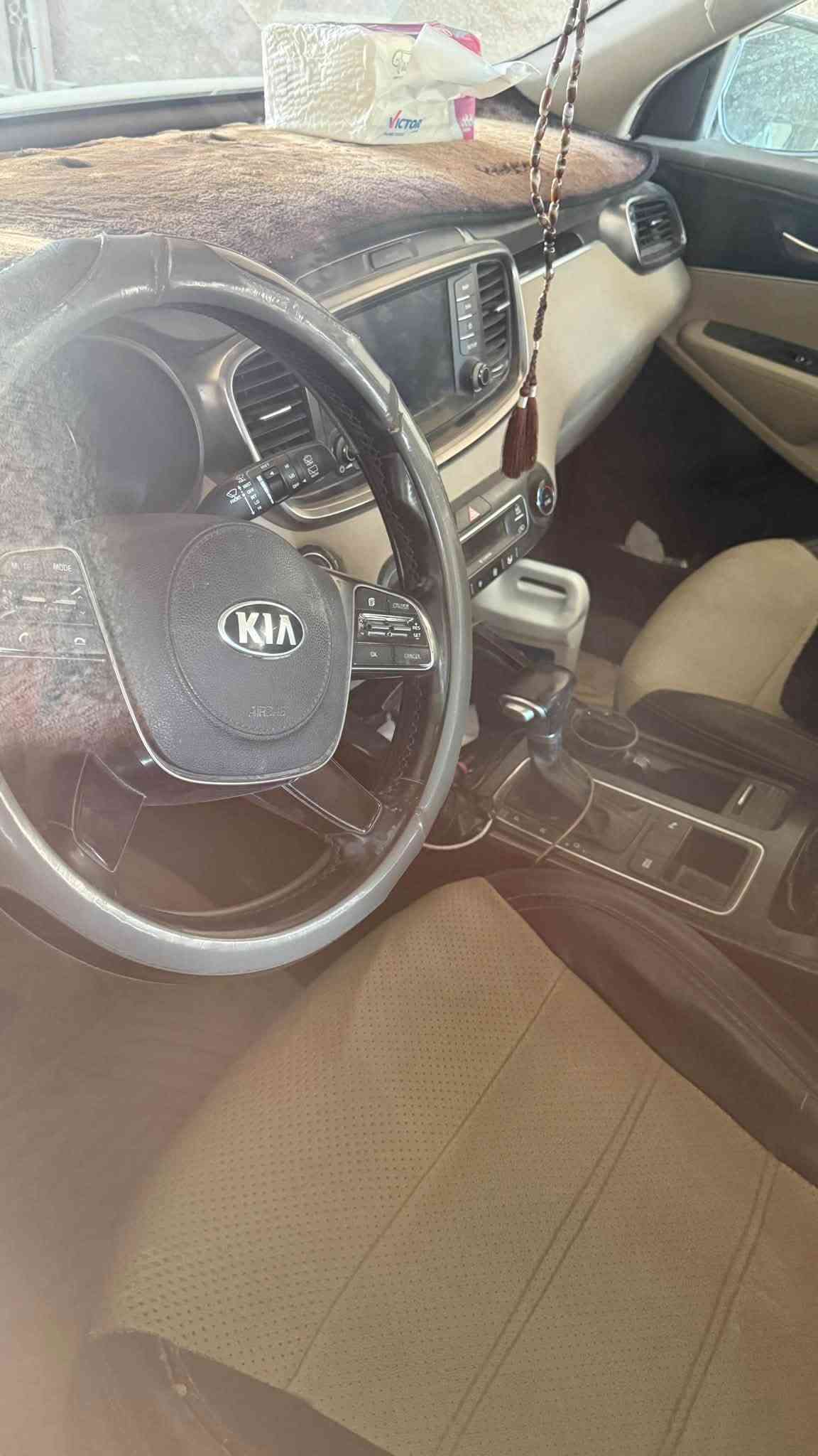 � للبيع | Kia Sorento SX 2019 🚨

🔥 كيا سورينتو SX موديل 2019 — فخامة، حجم وقوة 🔥

🔸 الموديل: 2019
🔸 الفئة: SX
🔸 اللون: أبيض
🔸 جنوط أصلية
🔸 كاميرا + حساسات
🔸 LED
🔸 داخلية واسعة ومريحة
🔸 مكيف بارد
🔸 سيارة نظيفة ومرتبة جداً

✅ كفالة عامة
✅ استخدام شخصي
✅ جاهزة للفحص
✅ الفحص بأي مكان يختاره المشتري
✅ جاهزة للركوب

💰 السعر: 23,500$
📞 للتواصل: ***********

🔥 السيارة تستاهل المعاينة، والجاد يتفضل والفحص خير دليل
