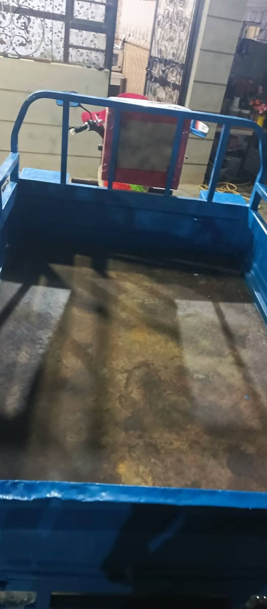 ستوته للبيع موديل 14 ستوته كامله ما ناقصها كل شيء تخم تاير جديد محرك خير من الله اناره كلها شغاله مكانها واسط قضاء العزيزيه  ***********
