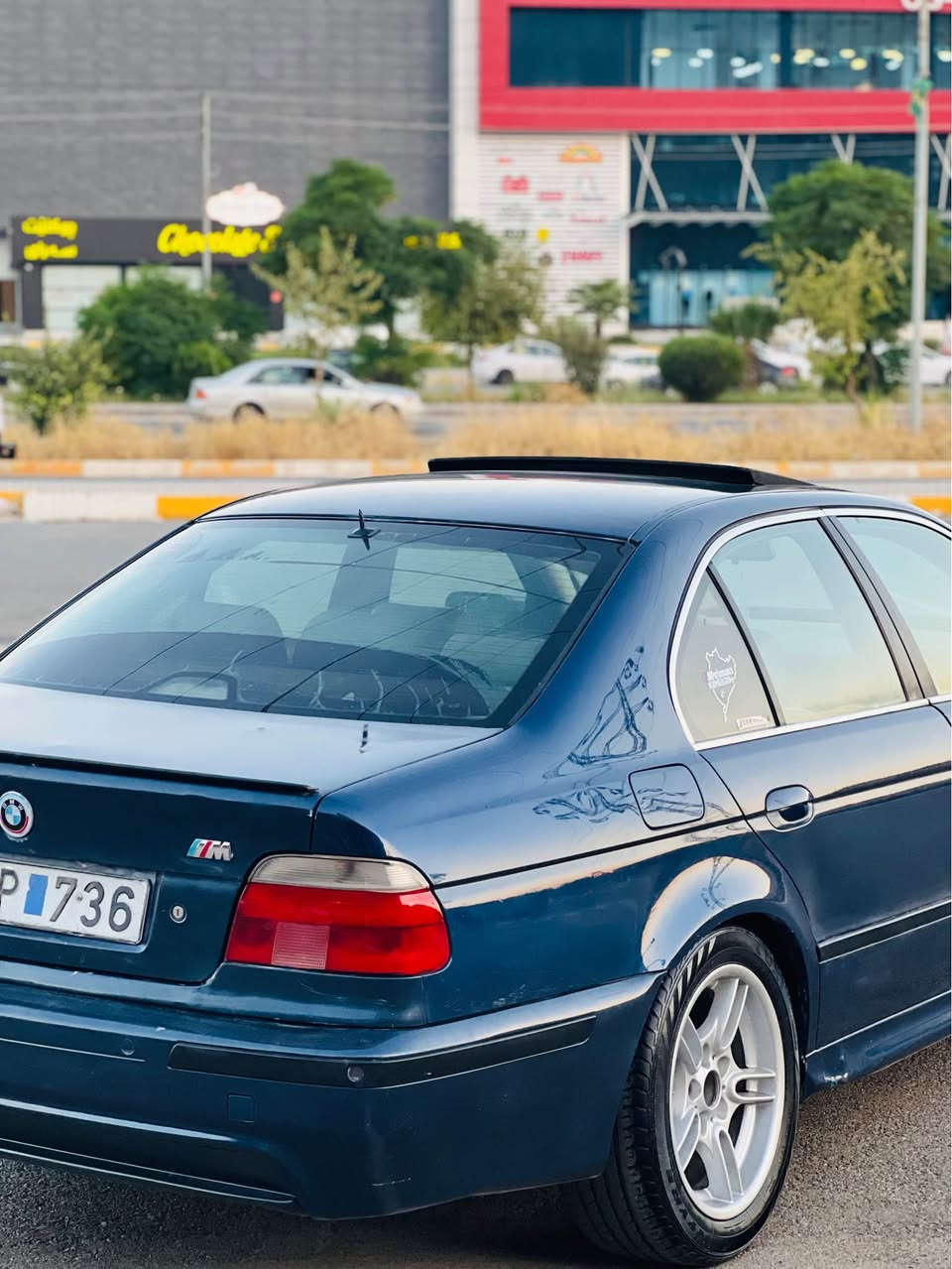 سەرەتا بەناوی خوای گەورە BMW سەقەر ١٩٩٩ مەکینە٢٨ تاک دیجیتەل  سەیارەکە فول ماسەفاتە مەنەفیستی ئبراهیم خەلیلی لەگەل دایە بەلام بەشەرتی نافرۆشم سەیارەکە لەرانیە سەحری ٣٥ مەحامەلە *********** رانية, السليمانية
