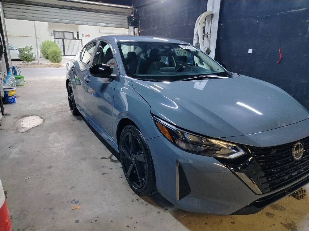 سلام عليكم اخوان للبيع نيسان SENTRA موديل 2024 مواصفات SR ماشي 7000 الف مايل لون مميز سمنتي  سياره بدون صبغ بدون دواخل شرط نقطه دواخل مابي بدون فتح اي برغي شرط بجم كبس لايت بلادي مالتها حتا عاميه بلادي مالتها بدون صبغ سياره خير من الله بدون اي نواقص كولشي بيها شرط فحص صور حادث موجود داخل منشور مكاني كركوك ملاحظه سياره كاتي تترقم شمالي ويها 3 شهر للترقيم  ارباكات كلها تبديل بلادي شرط فحص وصل سونار هم موجود *********** كركوك, العراق

نص مكتوب في الصور:
- 49229436
- 38275436