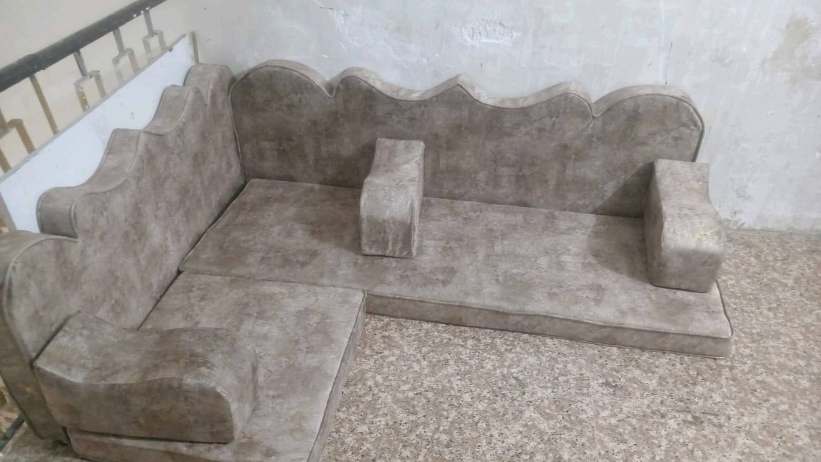 وفرنا لكم أحدث جلسات عربيه الأصيلة..المخيمات.. الموديلات بتصاميم الحديثة والتراث جميلة..
وجودة عاليه و ذات جمال فائق مصنوع من اجود انواع الاسفنج الضغط العالي ..  والاقمشه التركيه المشجره وأحدث الألوان 
الكتان والمقدف المبطن. و الشانين
&&يكون الديوان أنيق حسب مساحتك رغبتك
&&مساند بمختلف الأشكال 
&الاسفنج النوع الضغط العالي 
&&توصيل موجود داخل بغداد و المحافظات

سارع الآن بحجز طلبك لدينا كادر متخصص للتصميم حسب المساحات المطلوبه
للاستفسار و المعلومات
الاتصال أو المراسله على واتساب الرقم  
***********
***********
العنوان //بغداد-الدولعي قرب الجسر الدولعي